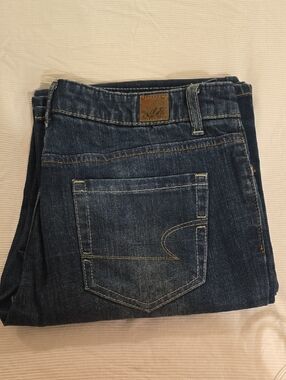 American Eagle Straight 77 Jeans